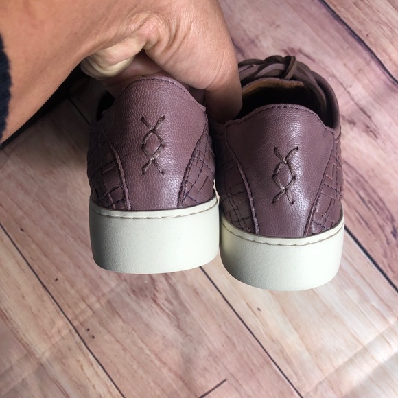 New Frye Lilac Woven Leather Sneakers Size 7 - Picture 4 of 7